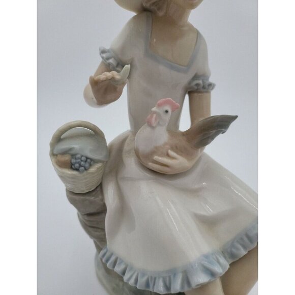 Vintage Nao By Lladro Girl Playing Rooster Spainish Figurine Excellent Condition - Picture 7 of 16